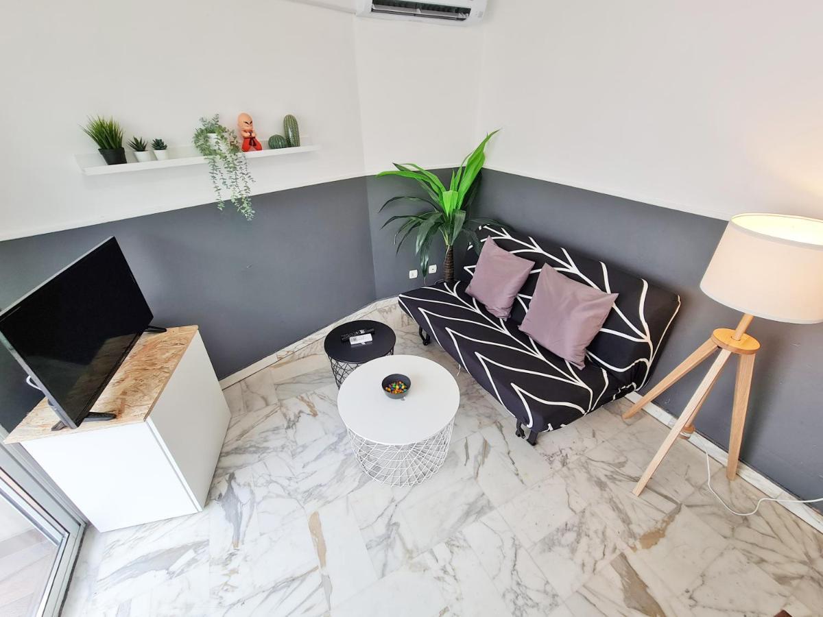 GregBnb-com - T2 Pleine Ville - CLIMATISE - BALCON - 1 Toulon Extérieur photo